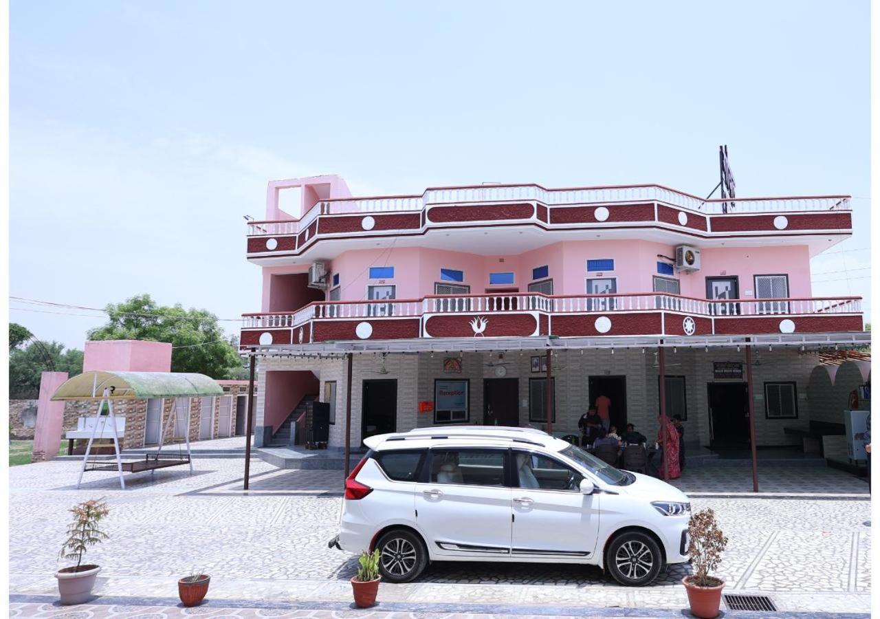 Hotel Goyal Bhawan Khātu Zewnętrze zdjęcie