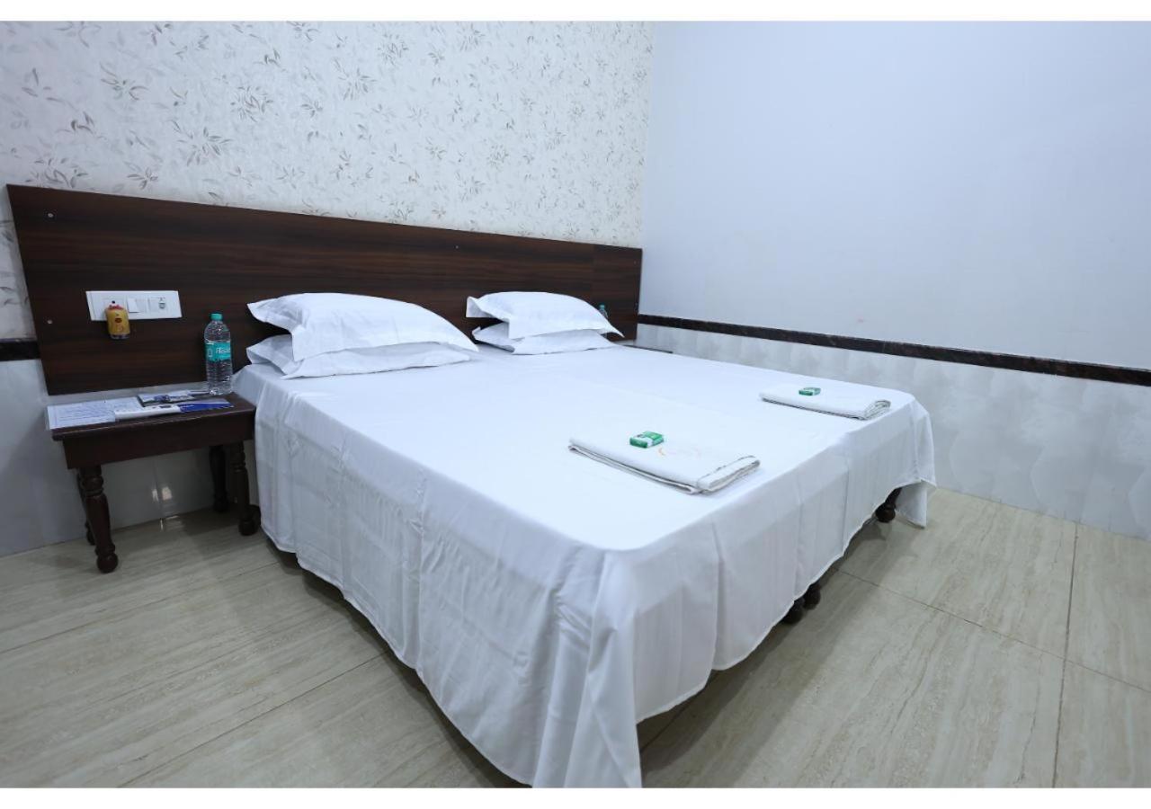 Hotel Goyal Bhawan Khātu Zewnętrze zdjęcie