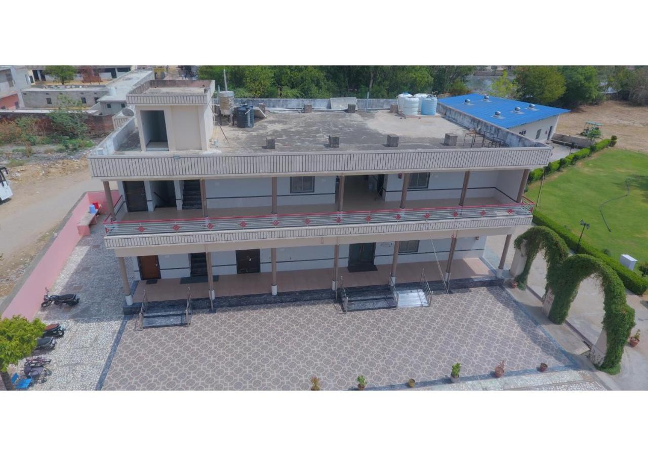 Hotel Goyal Bhawan Khātu Zewnętrze zdjęcie
